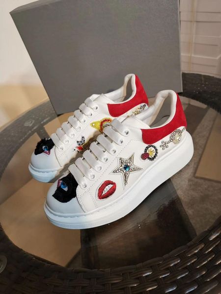 2019 latest fashion designer shoes fashion men s and women s leather 100% sewed white leisure shoes travel shopping flat-soled women s shoe, Black
2019 latest fashion designer shoes fashion men s and women s leather 100% sewed white leisure shoes travel shopping flat-soled women s shoe, Black