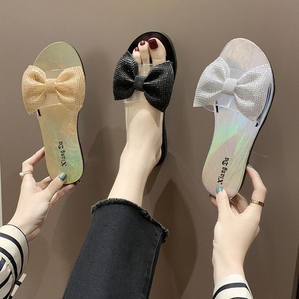 women beach word drag out sandals and slippers female summer 2020 new fashion korean version wearing flat women's shoes sandals, Black 
women beach word drag out sandals and slippers female summer 2020 new fashion korean version wearing flat women's shoes sandals, Black