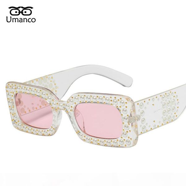 wholesale vintage women square sunglasses with pearl beads plastic wide legs strong shades mirror eyewear fashion show decorations, White;black
wholesale vintage women square sunglasses with pearl beads plastic wide legs strong shades mirror eyewear fashion show decorations, White;black