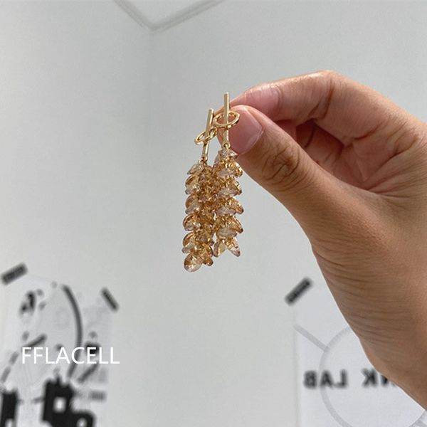 2020 new korean vintage sweet metal crystal crystal hanging beaded tassel earrings for women girl jewlery, Silver
2020 new korean vintage sweet metal crystal crystal hanging beaded tassel earrings for women girl jewlery, Silver
