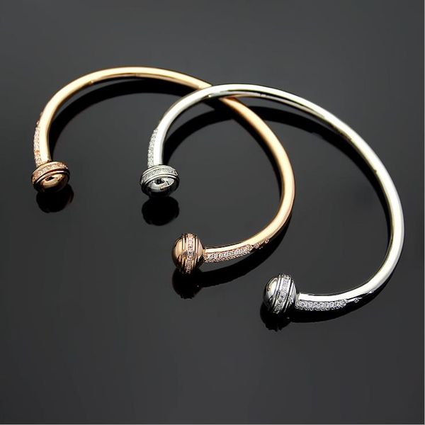 the open-end bracelet with diamond inlay can be rotated, and the half diamond bracelet can be turned by women, Golden;silver
the open-end bracelet with diamond inlay can be rotated, and the half diamond bracelet can be turned by women, Golden;silver