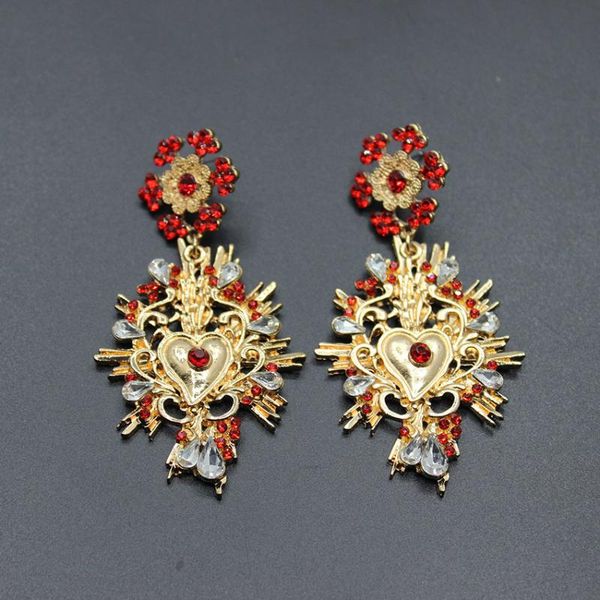 united states catwalk section baroque court wind flash drill earrings full of drilling earrings female boucle d'oreille 196, Golden;silver
united states catwalk section baroque court wind flash drill earrings full of drilling earrings female boucle d'oreille 196, Golden;silver