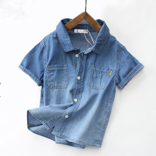 fashion style children boy's shirts boys denim shirt short sleeve pocket blouses with print letter soft children's shirt, White;black 
fashion style children boy's shirts boys denim shirt short sleeve pocket blouses with print letter soft children's shirt, White;black