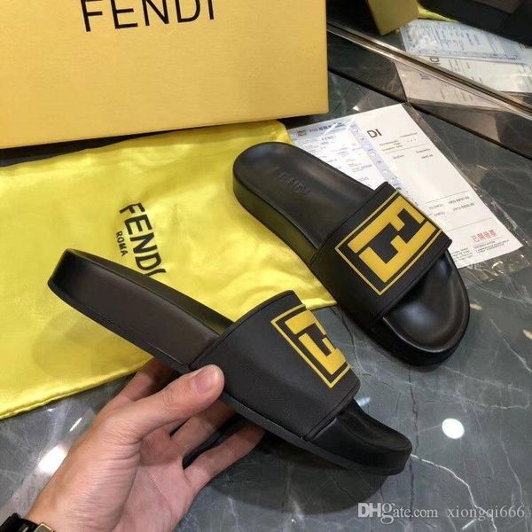 2020 summer new fashion men's and women's casual slippers, comfortable home fashion sandals, couple models with boxesad, Red;white
2020 summer new fashion men's and women's casual slippers, comfortable home fashion sandals, couple models with boxesad, Red;white