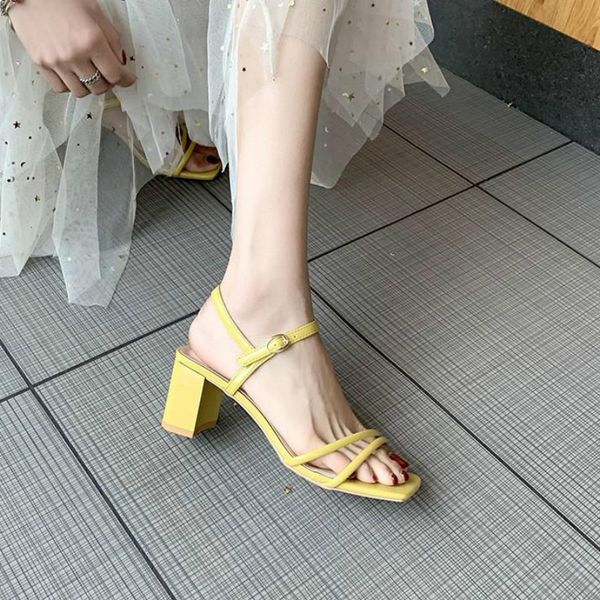 высокий каблук узкополосный сандалии женщины open toe площадь пятки лодыжки ремень летняя женская обувь 2020 офис моды сандалии, Black
высокий каблук узкополосный сандалии женщины open toe площадь пятки лодыжки ремень летняя женская обувь 2020 офис моды сандалии, Black