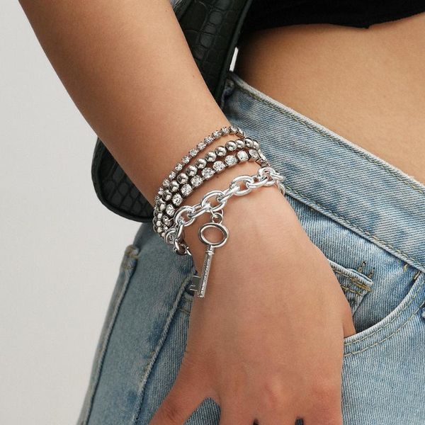 4pcs/set key crystal chain bracelet set cuban thick chain bangle bead bracelet for female party jewelry gift, Black
4pcs/set key crystal chain bracelet set cuban thick chain bangle bead bracelet for female party jewelry gift, Black