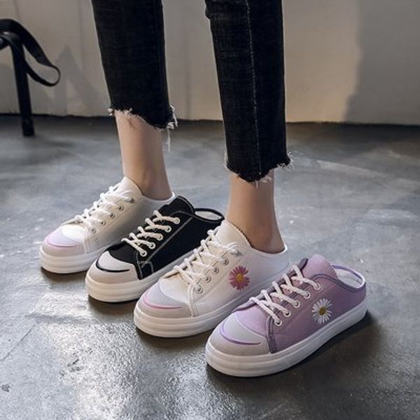 baotou half slippers women 2020 summer new denim flower embroidery women's slippers, Black
baotou half slippers women 2020 summer new denim flower embroidery women's slippers, Black