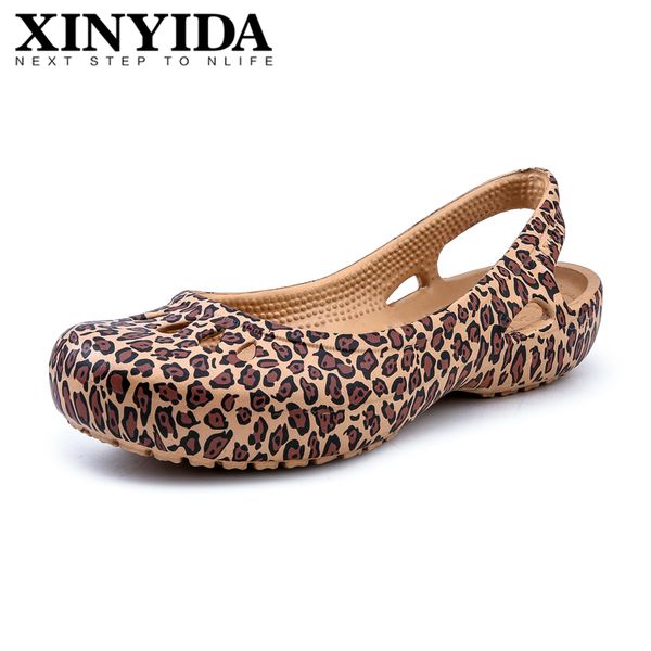 summer women flat sandals slip on breathable casual summer slides lightweight cool water jelly shoes women, Black
summer women flat sandals slip on breathable casual summer slides lightweight cool water jelly shoes women, Black
