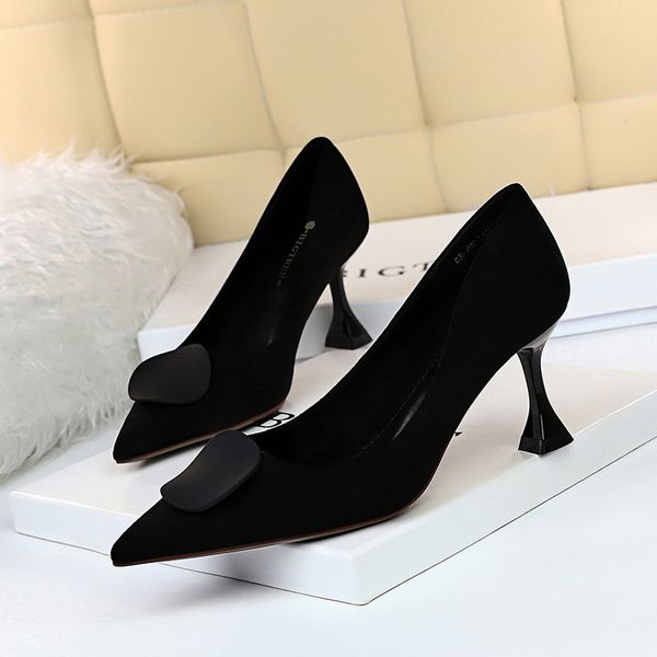 brand pump women suede high heels shoes slip on pointed toe slide buckle stilettos heel shallow sandals fashion zapatos de mujermultifunctio, Black
brand pump women suede high heels shoes slip on pointed toe slide buckle stilettos heel shallow sandals fashion zapatos de mujermultifunctio, Black