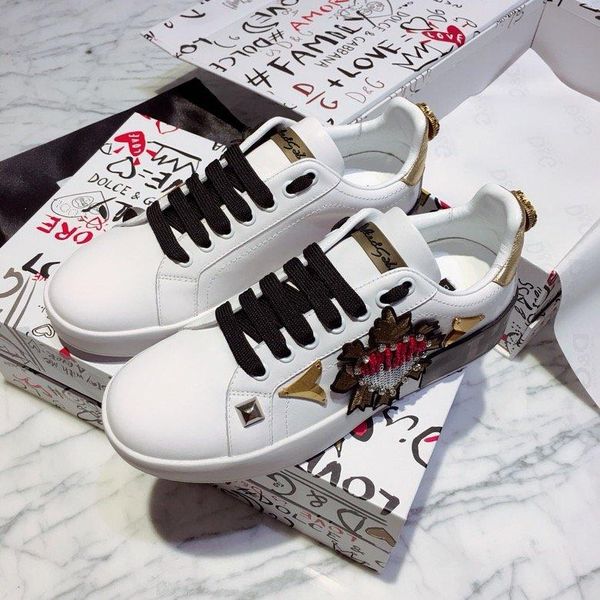 2020q new high -end leather graffiti hand -painted ladies low -cut lace -up casual shoes ,high -quality fashion wild sports shoes ,size :35, Black
2020q new high -end leather graffiti hand -painted ladies low -cut lace -up casual shoes ,high -quality fashion wild sports shoes ,size :35, Black