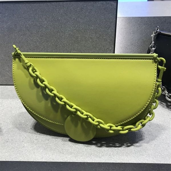 summer new women's bag round buckle handbag fashion semicircle saddle bag chain shoulder messenger bags women leather handbags
summer new women's bag round buckle handbag fashion semicircle saddle bag chain shoulder messenger bags women leather handbags