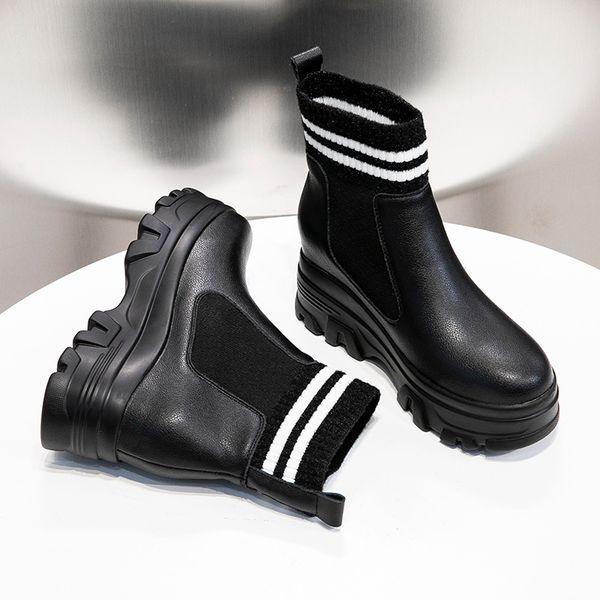 winter new knit womens boots platform genuine leather black casual short booties fashion women's shoes designer martin boots
winter new knit womens boots platform genuine leather black casual short booties fashion women's shoes designer martin boots