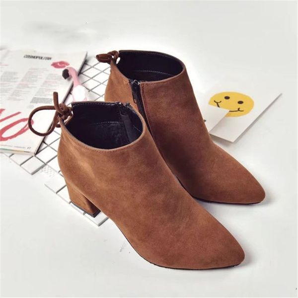2020 winter new fashion booties pointed thick with shallow mouth plus cotton warm and comfortable high heel boots, Black
2020 winter new fashion booties pointed thick with shallow mouth plus cotton warm and comfortable high heel boots, Black