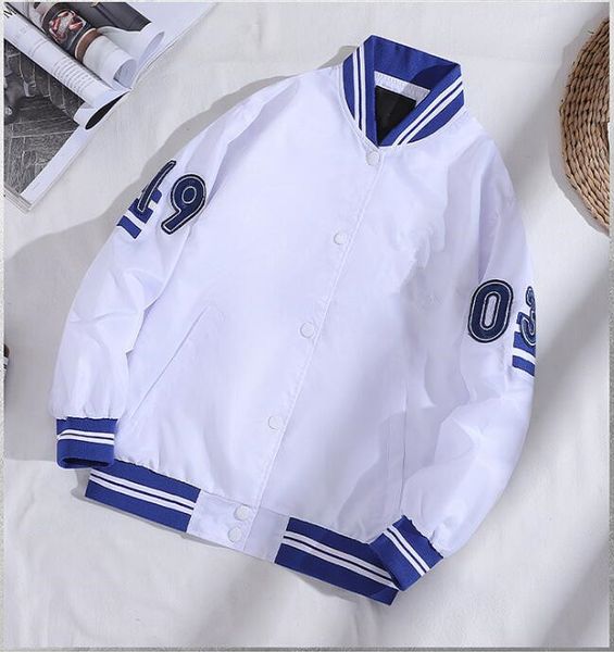 2020 новый ln0611 осень мужчины bomber jacket повседневный ветровка man pilot jacket патчи тонкие мужские пальто и пиджаки одежда, Black;brown
2020 новый ln0611 осень мужчины bomber jacket повседневный ветровка man pilot jacket патчи тонкие мужские пальто и пиджаки одежда, Black;brown