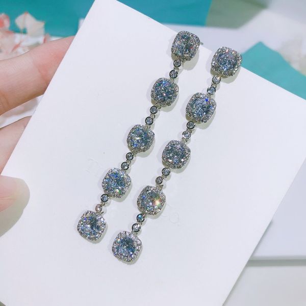 Women Earrings S925 sterling silver Plated Small round diamond Party Dangle earrings women jewelry Gift Free shipping
Women Earrings S925 sterling silver Plated Small round diamond Party Dangle earrings women jewelry Gift Free shipping