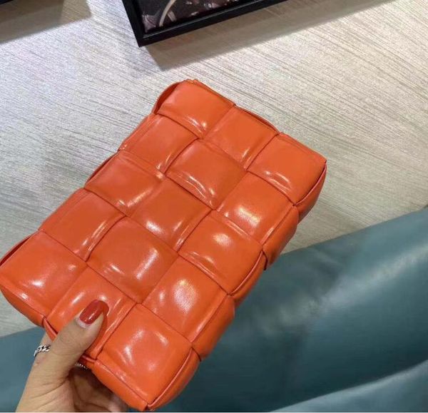 2020 new cowhide leather crossbody bags for women popular weaving luxury handbags women bags designer shoulder bags ladies totes a69
2020 new cowhide leather crossbody bags for women popular weaving luxury handbags women bags designer shoulder bags ladies totes a69