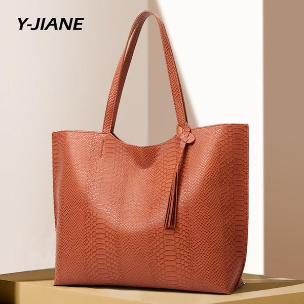 woman solid bag elegant work large capacity tassel leather bag vintage retro 2020 new shoulder sac a dos#g3
woman solid bag elegant work large capacity tassel leather bag vintage retro 2020 new shoulder sac a dos#g3