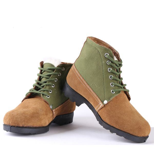 men hiking shoes snow boots patchwork outdoor skidproof keep warm boot male lace up non-slip sneakers climb mountain 11995
men hiking shoes snow boots patchwork outdoor skidproof keep warm boot male lace up non-slip sneakers climb mountain 11995