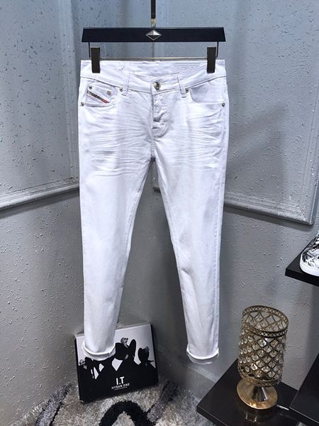 mens designer luxury pleated casual straight jeans slim skinny jeans fashion designer mens hip hop skin-friendly denim pants, Blue
mens designer luxury pleated casual straight jeans slim skinny jeans fashion designer mens hip hop skin-friendly denim pants, Blue