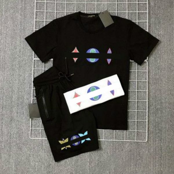 2020 высокого качества мужские костюмы мода sportsuits для мужчин с letters новый летний спортивный костюм одежда 2 colors 2020 новый оптово, Gray
2020 высокого качества мужские костюмы мода sportsuits для мужчин с letters новый летний спортивный костюм одежда 2 colors 2020 новый оптово, Gray