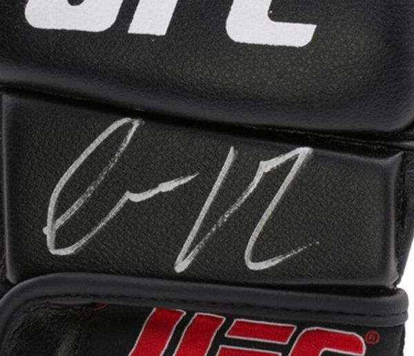 conor mcgregor signed autographed boxing glove
conor mcgregor signed autographed boxing glove