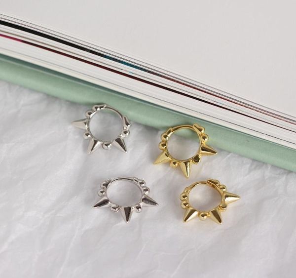 wantme genuine 100% 925 sterling silver sweet cute beads rivets small round stud earrings for women femme accessories01, Golden;silver
wantme genuine 100% 925 sterling silver sweet cute beads rivets small round stud earrings for women femme accessories01, Golden;silver