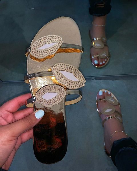 leosoxs gold spring /summer new outdoor wild casual flat bottom durable bright fashion rhinestone women slippers home sandals, Black
leosoxs gold spring /summer new outdoor wild casual flat bottom durable bright fashion rhinestone women slippers home sandals, Black