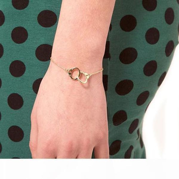 wholesale-fashion concise style european retro cute alloy handcuffs bracelet chain link 7ezm, Black
wholesale-fashion concise style european retro cute alloy handcuffs bracelet chain link 7ezm, Black
