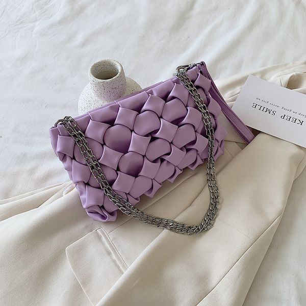 women's bag 2020 new korean tide fashion woven messenger bag wild chain single shoulder armpit small square
women's bag 2020 new korean tide fashion woven messenger bag wild chain single shoulder armpit small square