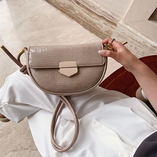 bolsos mujer fashion saddle bags for women 2020 luxury handbags women bags designer pu leather shoulder messenger bag sac a main
bolsos mujer fashion saddle bags for women 2020 luxury handbags women bags designer pu leather shoulder messenger bag sac a main