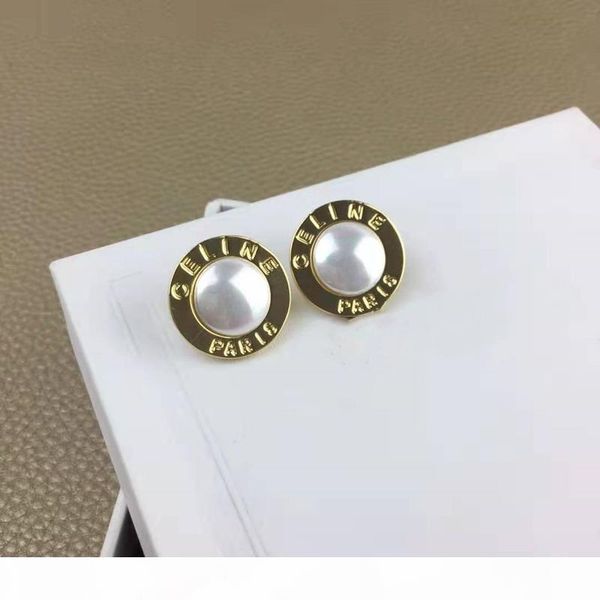 chic women earrings yellow gold plated letter earrings studs jewelry gift for girls women, Golden;silver
chic women earrings yellow gold plated letter earrings studs jewelry gift for girls women, Golden;silver