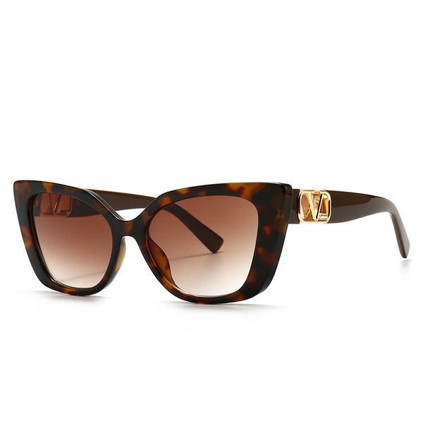 2020 designer fashion oversized cat eye sunglasses women vintage metal rivet sun glasses lady uv400 eyeware, White;black
2020 designer fashion oversized cat eye sunglasses women vintage metal rivet sun glasses lady uv400 eyeware, White;black