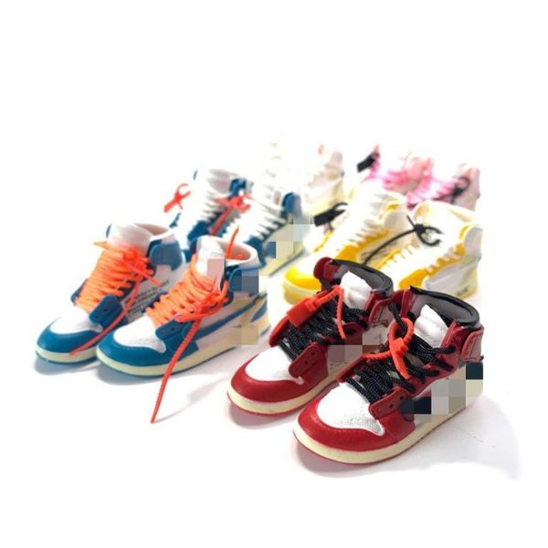 dropshipping wholesale ow 3d mini sneaker shoes keychain, Silver
dropshipping wholesale ow 3d mini sneaker shoes keychain, Silver