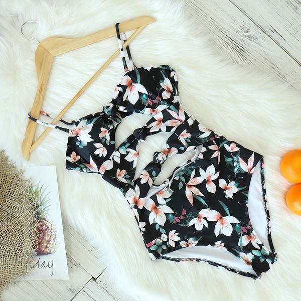 2020 red ruffle one piece deep-v swimsuit women solid swimwear open back suit pad bathing suit black beachwear backless
2020 red ruffle one piece deep-v swimsuit women solid swimwear open back suit pad bathing suit black beachwear backless