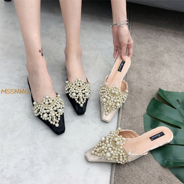 2020 new string bead women's pearl slippers lace closed toe slides summer woman loafers pearl rhinestone women's slippers, Black
2020 new string bead women's pearl slippers lace closed toe slides summer woman loafers pearl rhinestone women's slippers, Black