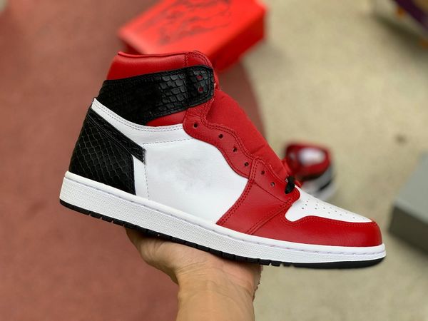 2020 jumpman 1 union black toe 1s travis scotts mens basketball shoes designer satin snake mid smoke grey white unc chicago fearless sneaker
2020 jumpman 1 union black toe 1s travis scotts mens basketball shoes designer satin snake mid smoke grey white unc chicago fearless sneaker