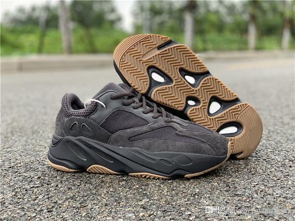 2019 originals 700 utility black fv5304 tephra fu7914 men woman running shoes reflective wave runner sports authentic athletic sneakers
2019 originals 700 utility black fv5304 tephra fu7914 men woman running shoes reflective wave runner sports authentic athletic sneakers