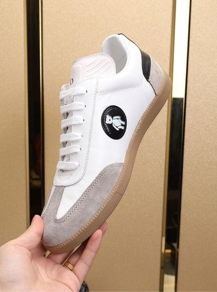 2021w limited edition new daily casual sports shoes color matching mesh sports shoes casual shoes men ,original box packaging 38 -44, Black
2021w limited edition new daily casual sports shoes color matching mesh sports shoes casual shoes men ,original box packaging 38 -44, Black
