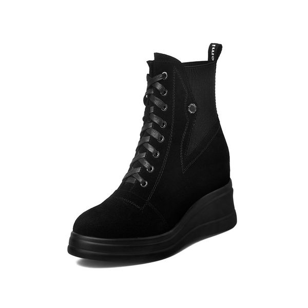 2021 cross tied women genuine leather ankle boots wedges high heels platform plus size casual shoes woman winter short boots, Black
2021 cross tied women genuine leather ankle boots wedges high heels platform plus size casual shoes woman winter short boots, Black
