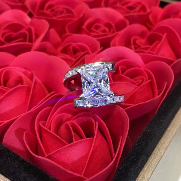 cluster rings luxury princess jewelry pure 925 sterling silver ring romantic cube sugar for women party daily wedding engagement, Golden;silver
cluster rings luxury princess jewelry pure 925 sterling silver ring romantic cube sugar for women party daily wedding engagement, Golden;silver