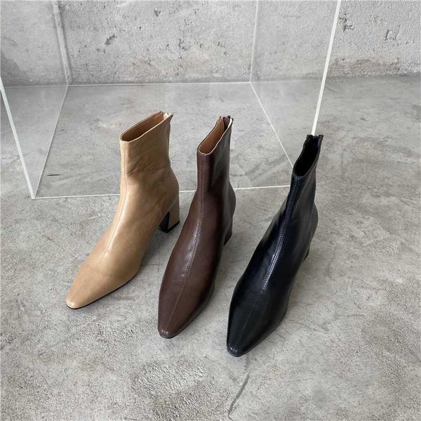dxfan thick heel pointed toe ankle boots for women med heel back zipper solid winter shoes women vintage designer shoes, Black
dxfan thick heel pointed toe ankle boots for women med heel back zipper solid winter shoes women vintage designer shoes, Black