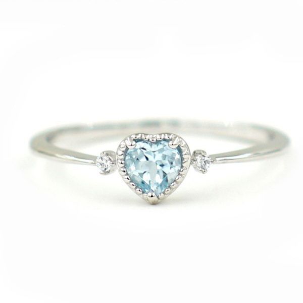euramerica simple thin engagement ring inlaid blue heart shaped zircon trendy chic wedding ring for women fashion finger jewelry, Golden;silver
euramerica simple thin engagement ring inlaid blue heart shaped zircon trendy chic wedding ring for women fashion finger jewelry, Golden;silver