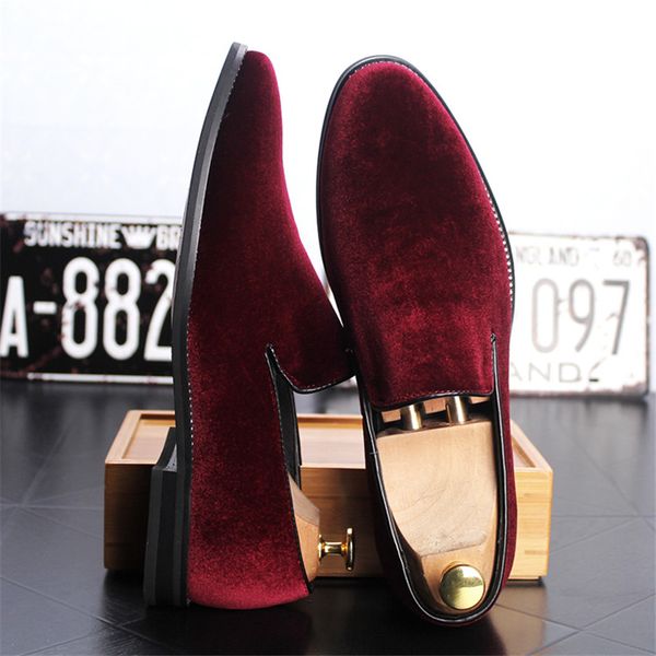 velvet shoes for men slip on men smoking shoes trending green red loafers 6#20/10d50, Black
velvet shoes for men slip on men smoking shoes trending green red loafers 6#20/10d50, Black