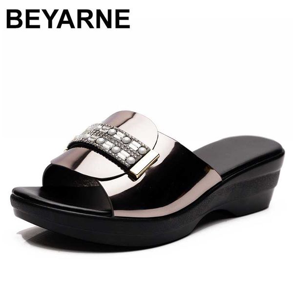 beyarne slippers for women sandals 2020 summer 4.5cm high heels women shoes woman summer slippers sandals casual shoes, Black
beyarne slippers for women sandals 2020 summer 4.5cm high heels women shoes woman summer slippers sandals casual shoes, Black