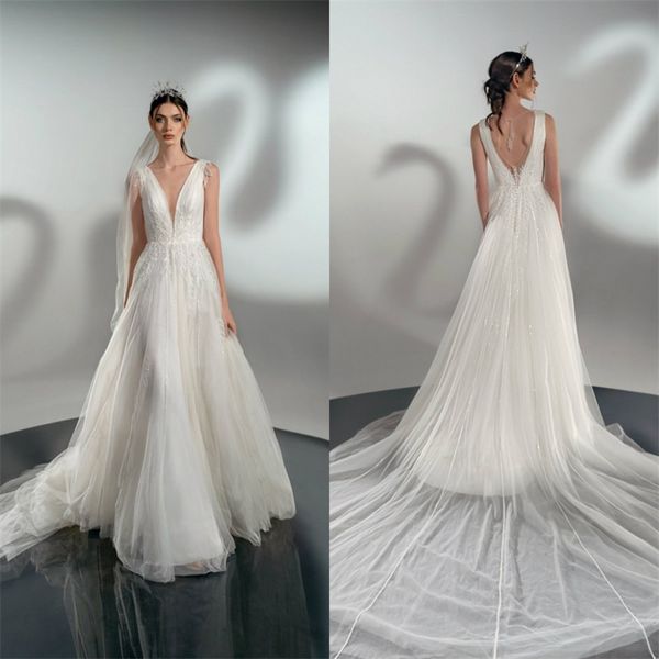 boho a-line wedding dresses high v-neck backless appliqued bridal gown sweep train sleeveless beach robes de mariée, White
boho a-line wedding dresses high v-neck backless appliqued bridal gown sweep train sleeveless beach robes de mariée, White