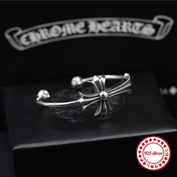 s925 sterling silver bangles bracelet personality classic punk hip-hop fashion style cross flower shape send lover's gift 2019 new hot, Black
s925 sterling silver bangles bracelet personality classic punk hip-hop fashion style cross flower shape send lover's gift 2019 new hot, Black