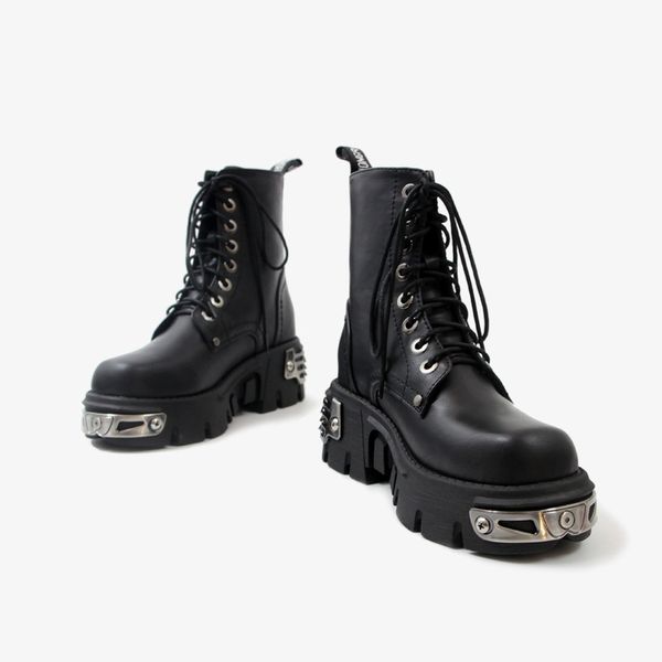 2020 winter women microfiber lace up motorcycle boots square toe rubber heel boots, Black
2020 winter women microfiber lace up motorcycle boots square toe rubber heel boots, Black