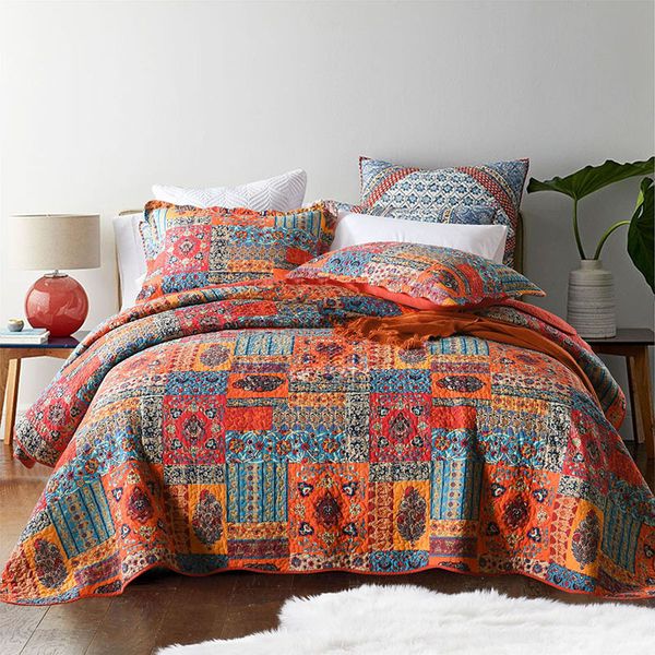 orange printed bedspread quilt set and pillow shams 3-piece quilted bedding cotton quilts bed covers king queen size coverlets
orange printed bedspread quilt set and pillow shams 3-piece quilted bedding cotton quilts bed covers king queen size coverlets