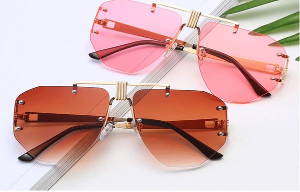 2020 frameless sunglasses female new fashion big frame glasses men and women with the same street selfie selfie tide sunglasses, White;black
2020 frameless sunglasses female new fashion big frame glasses men and women with the same street selfie selfie tide sunglasses, White;black