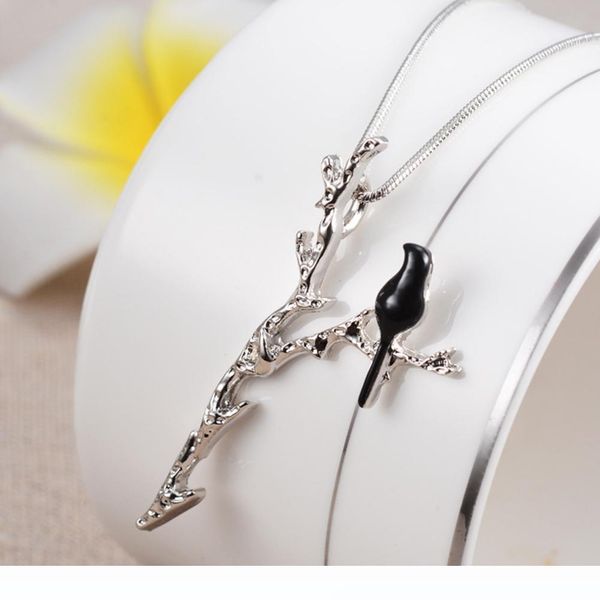 fashion personality silver tree branch black bird alloy pendant necklace ladies fashion jewelry simple design necklace wholesale
fashion personality silver tree branch black bird alloy pendant necklace ladies fashion jewelry simple design necklace wholesale